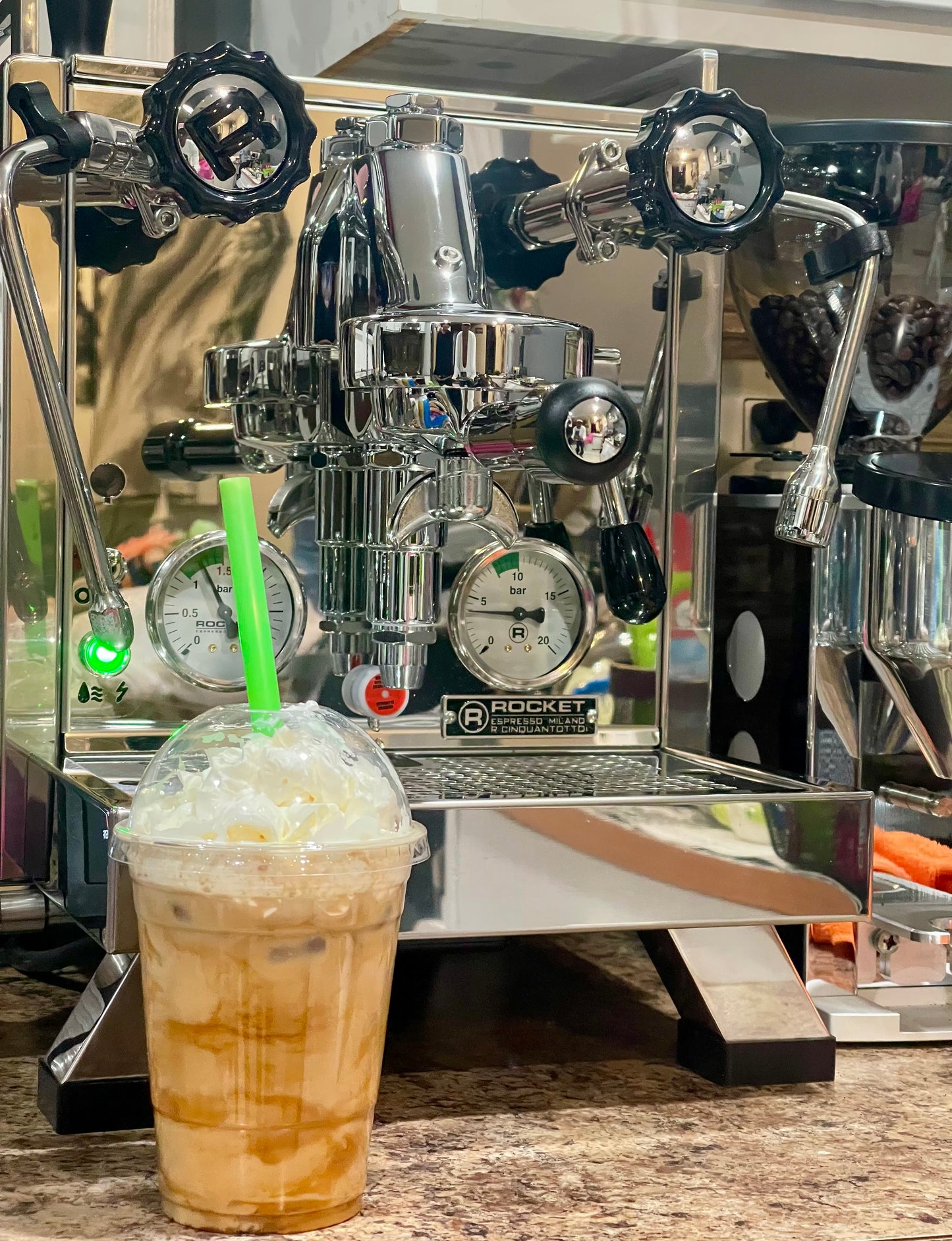 Coffee Station / Chupi Coffee Bar